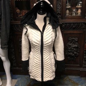 Beautiful alpaca sweater coat by URKU